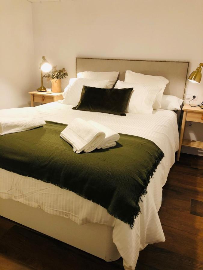 Petit Apartment Los Remedios Seville Ngoại thất bức ảnh
