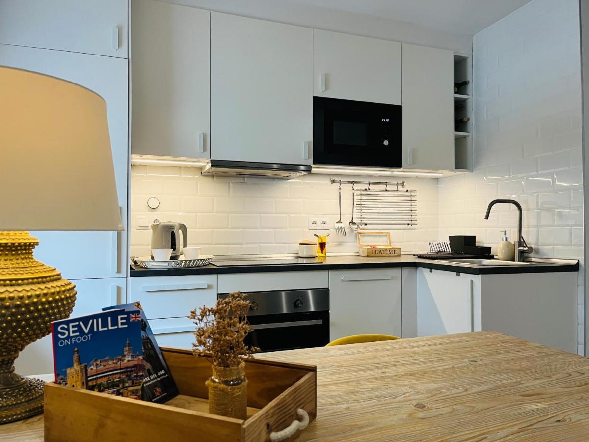 Petit Apartment Los Remedios Seville Ngoại thất bức ảnh